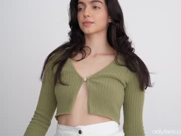 Nude girl naughtysammx image #4317739