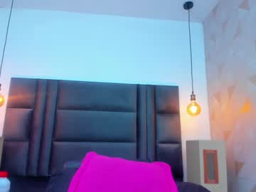 Nude girl leslyy_ image #3395385