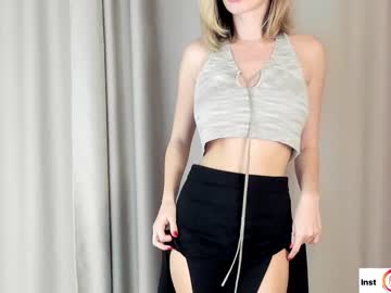 Nude girl r00xvel image #2638782