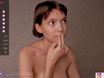 Nude girl bzzzme image #5235668