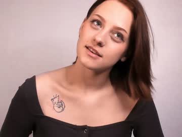 Nude girl dreaming_kira image #3969094