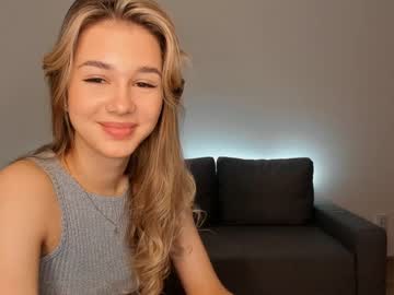 Nude girl holly____ image #3480505