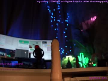 Nude girl kronniekray image #835707