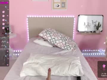 Nude girl little_effy18 image #1339381