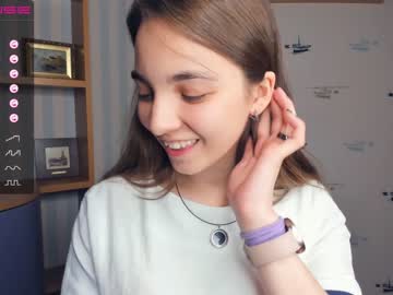 Nude girl shy_media image #4338904