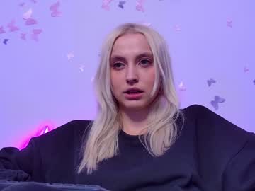 Nude girl shycinderella image #1697359