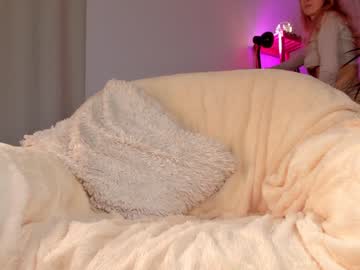 Nude girl kiss__it__better image #3195506