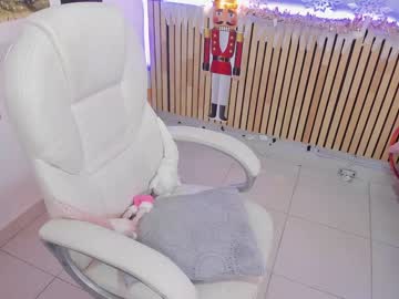 Nude girl little_effy18 image #5803014