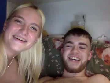 Nude couple cumlovingsluts image #6341479