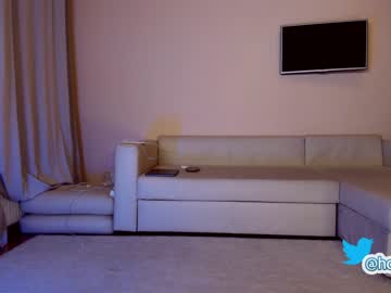 Nude girl hollyextra image #3339239