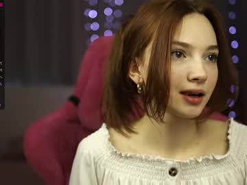 Nude girl _guesswhat_ image #869071