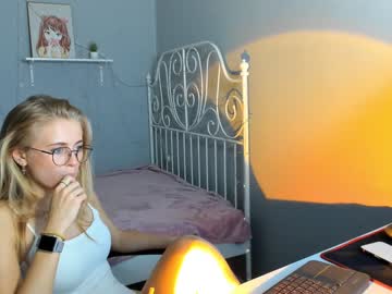 Nude girl linellali image #2448618