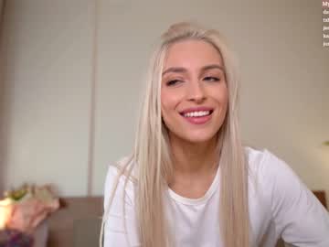 Nude girl peach_me image #275092