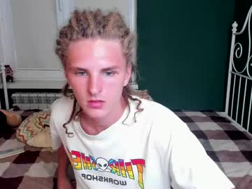 Nude man skate_mate image #5017436