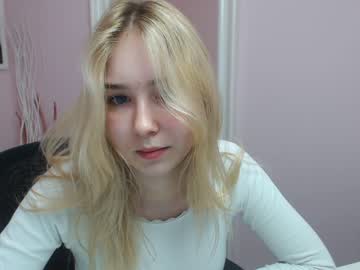 Nude girl lila_page image #1134268