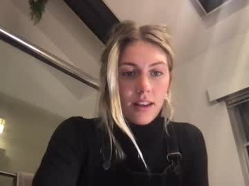 Nude girl bambis_honeypot image #851466