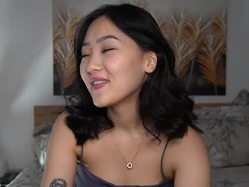 Nude girl refined_style image #6687147