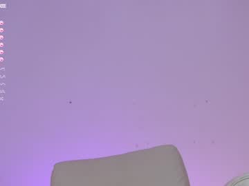 Nude girl shycinderella image #4359393