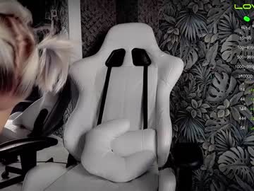 Nude girl _b_a_n_s_h_e_e_ image #3627102