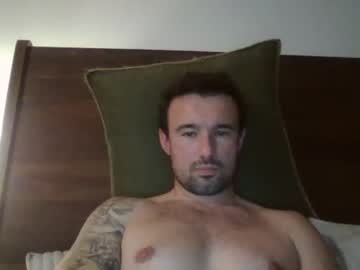 enthusiast1995 nude cam