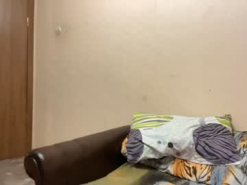 Nude couple _krisvanessa_ image #4782013