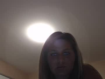 miss_blueeyez94 nude cam