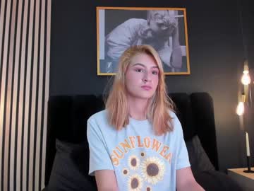 Nude girl natasha_kl image #2016218