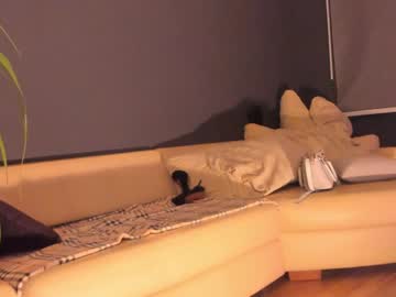 Nude girl linellali image #2980395