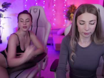 Nude couple kira0541 image #6443158