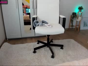 Nude girl roxy_blue_eyed_ image #4597645