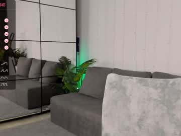 Nude girl julietaromaniss image #6851017