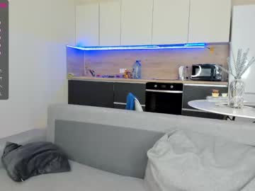 Nude girl girl_of_yourdreams image #2339246