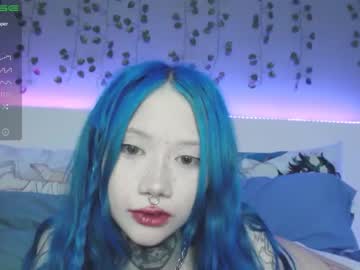 Nude girl le_chan image #2915654