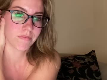 Nude girl bekalikesit image #3249258