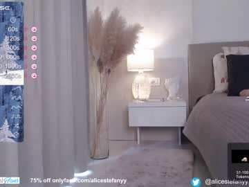 Nude girl smileyouarehere image #5820966