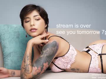 Nude girl soy_sofia image #3041629