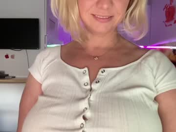 Nude girl kiradivine image #5462168