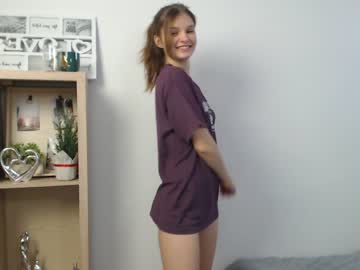 Nude girl vivien_slender image #6237904