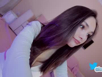 Nude girl hollyextra image #2900988