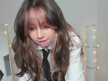 Nude girl y_u_m_i_k_a image #2421398