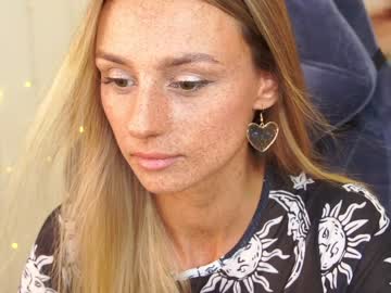 Nude girl artease image #5239701