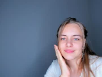 Nude girl lindamildreda image #5049009