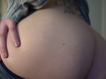 Nude girl sistinehashands image #1617214