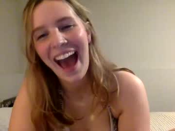 Nude girl monicawinter69 image #3264480