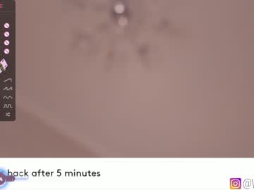 Nude girl bzzzme image #6140772