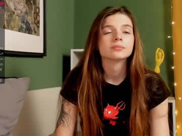 Nude girl allielelli image #1679760