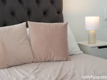 Nude girl naughtysammx image #5987417