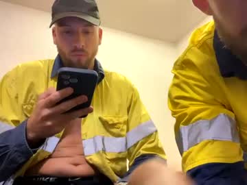 Nude man straighttradie34 image #4122303