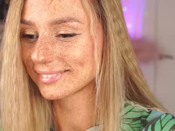 Nude girl artease image #5390285