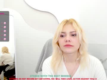 Nude girl blush_emily_ image #1106396